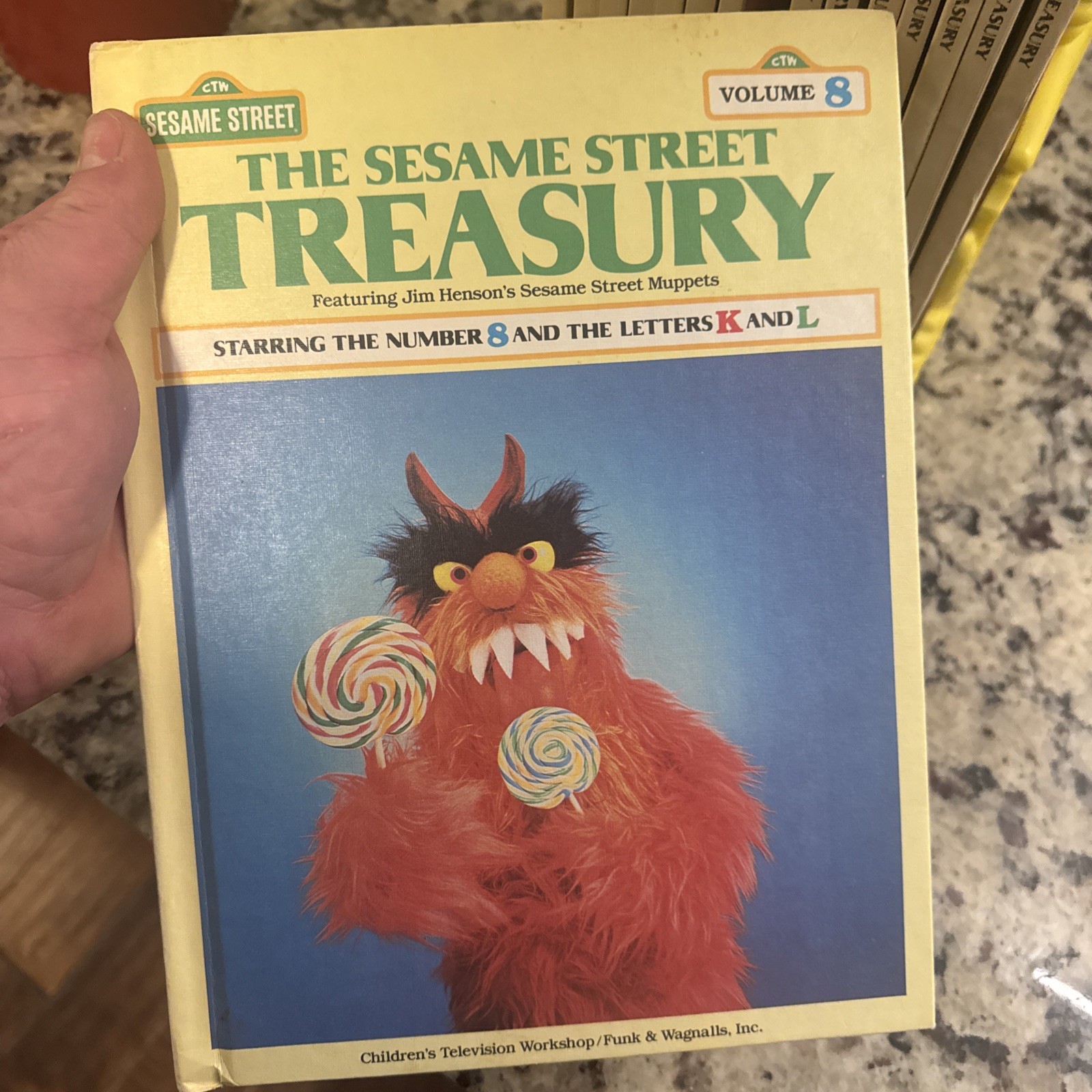 Complete Sesame Street Treasury Set 1-15 w/ Big Bird Holder 1983 CTW Books