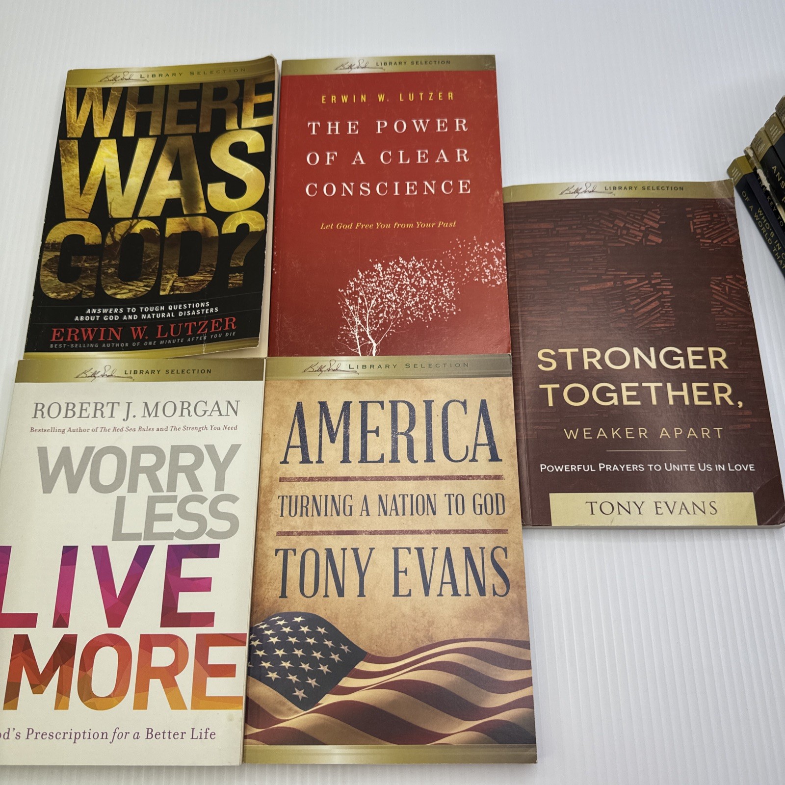 Billy Graham Library Lot of 27 PBs Billy Graham Erwin Lutzer MacArthur Tony Evan