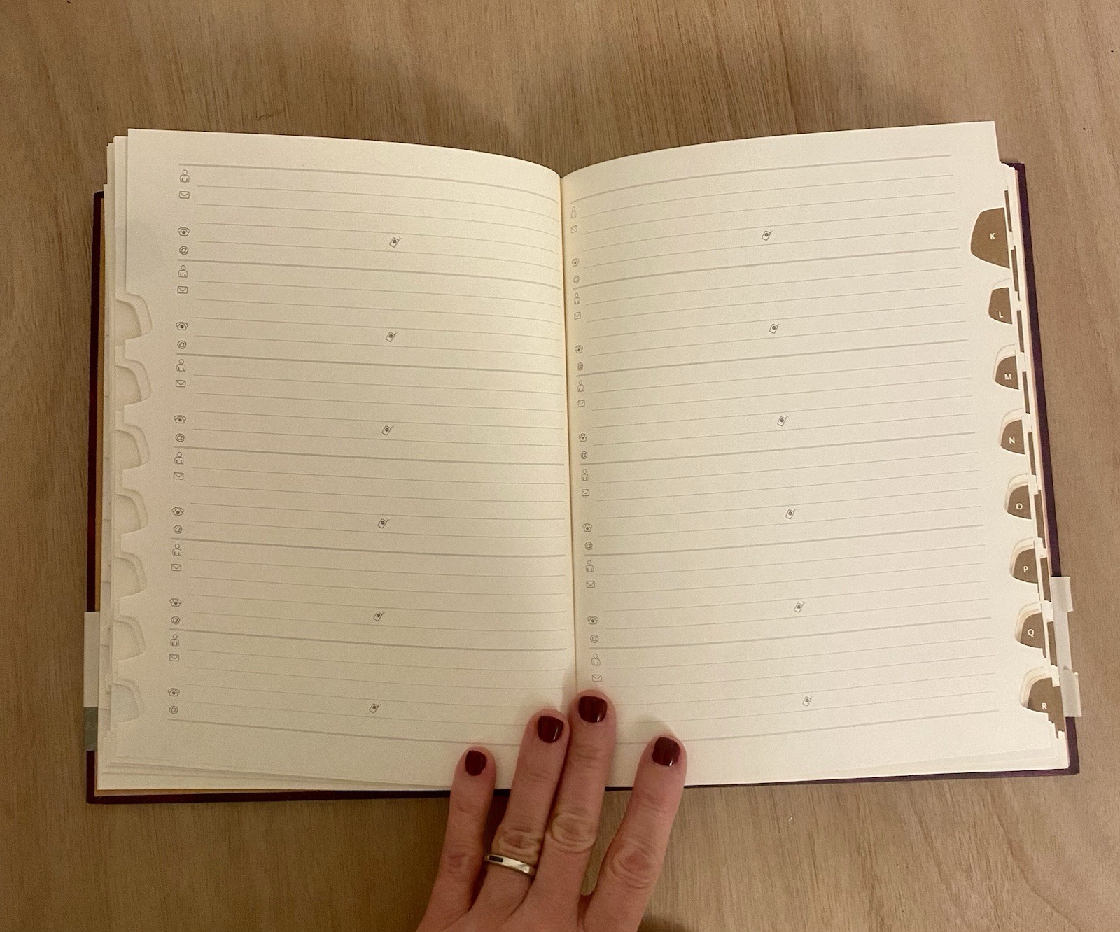 Aurelia Ultra Hardcover Address Book by Paperblanks 144 pages Thumb Index NEW