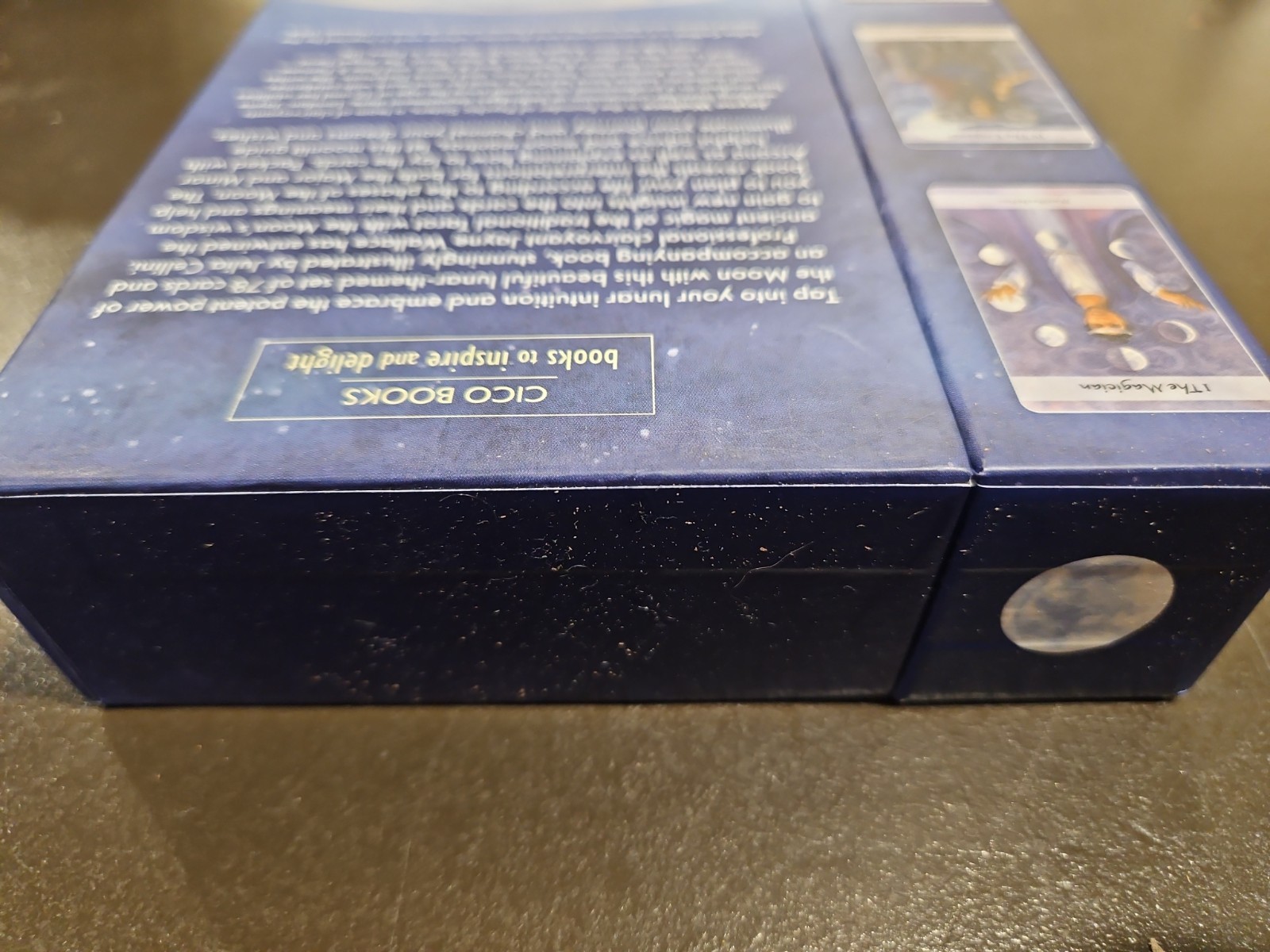 Lunar Tarot: Manifest your dreams 78 Cards 64 Page Book