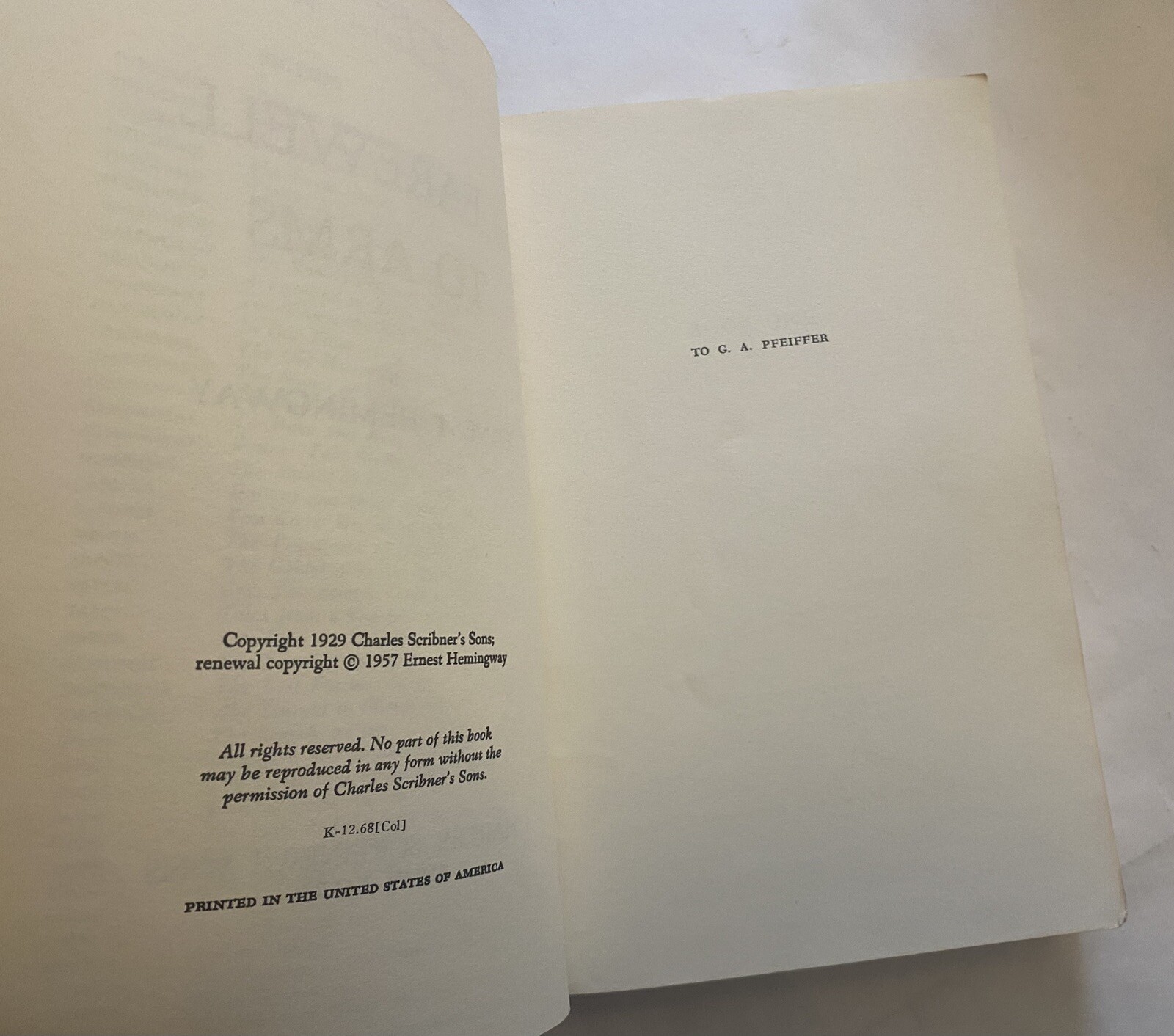 Ernest Hemingway A Farewell to Arms Charles Scribners Sons PB 1957