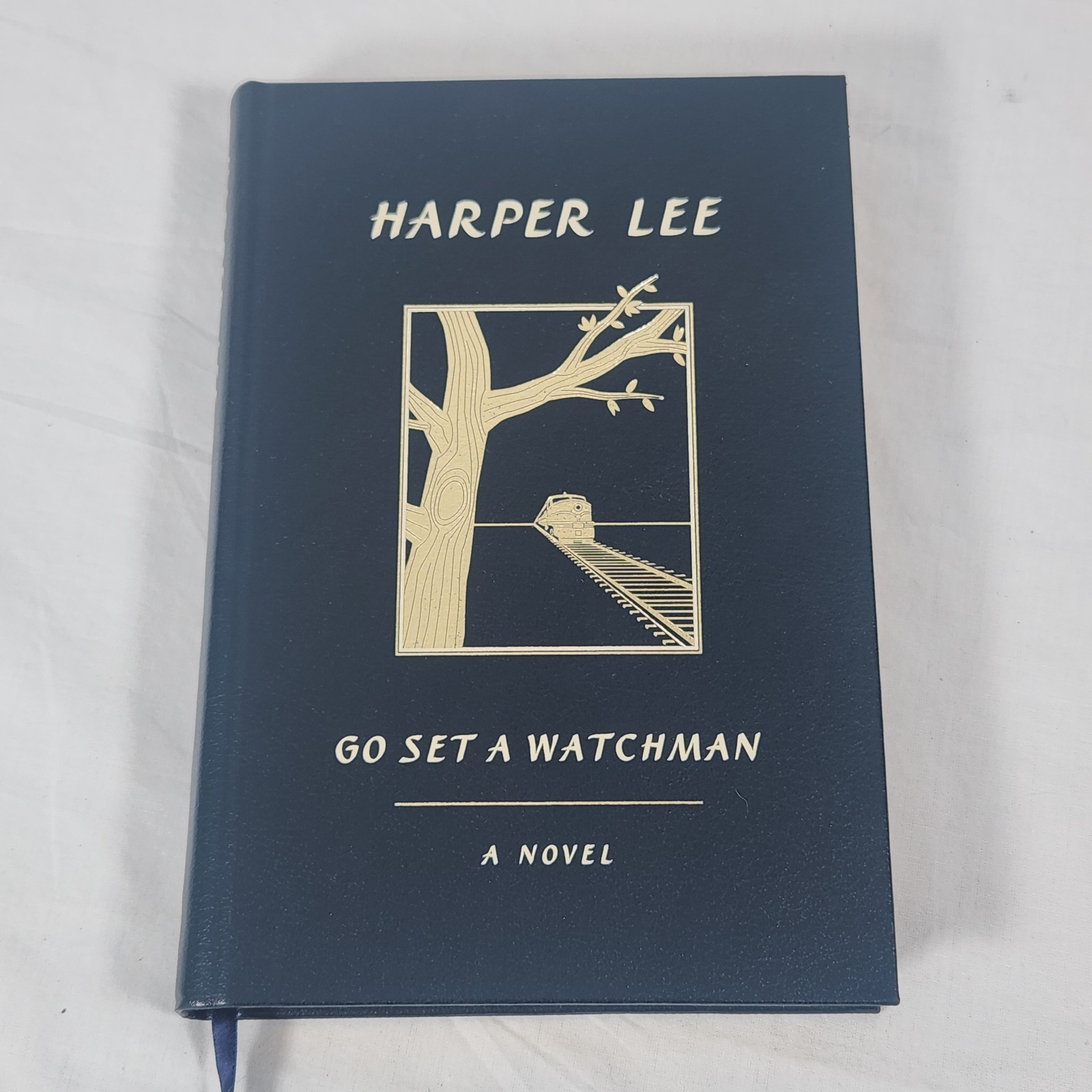 HARPER LEE GO SET A WATCHMAN Leatherbound Deluxe Gilded Pages & Bookmark