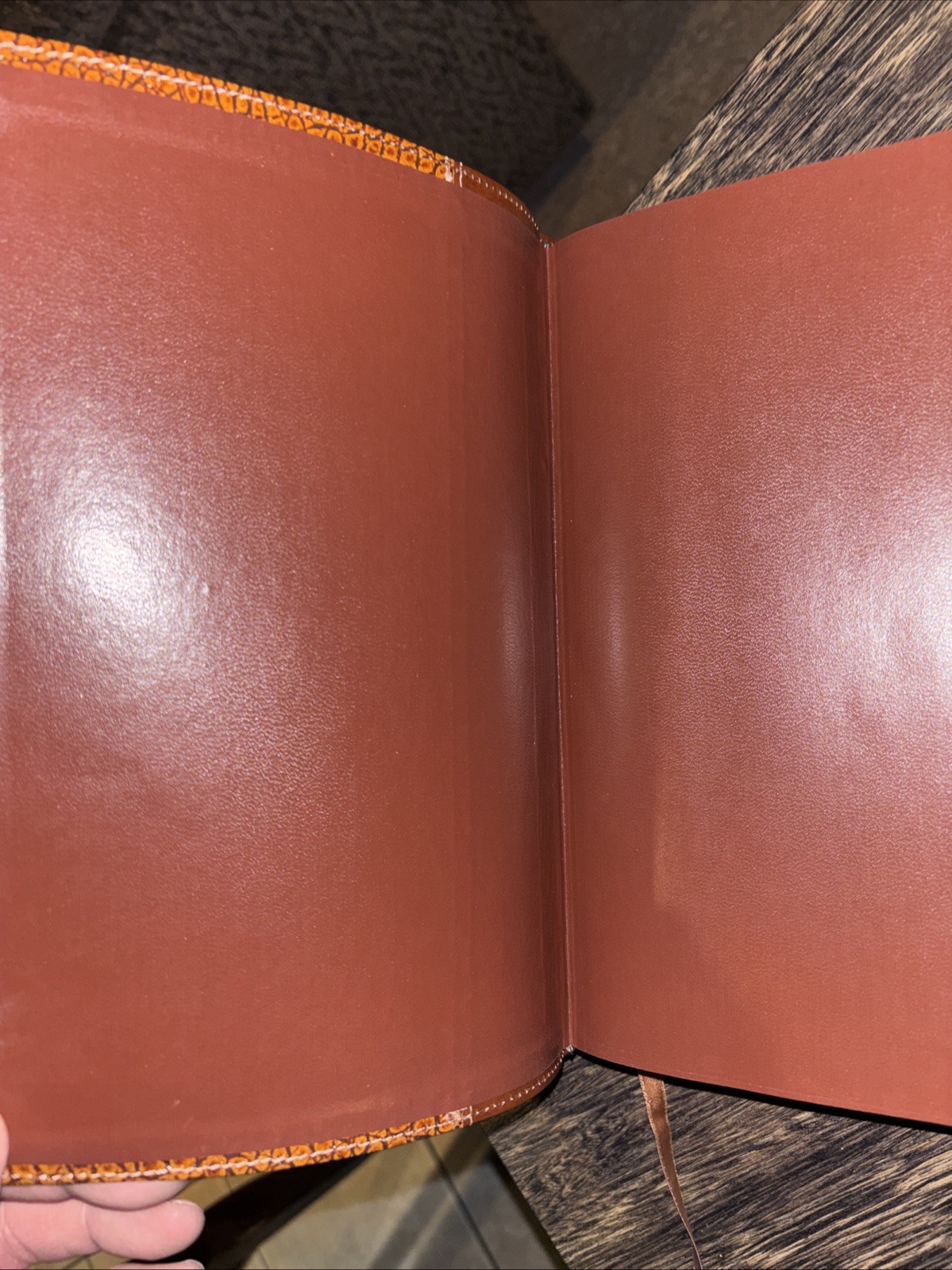 NIV Life Application Study Bible by Zondervan Staff (2004, Leather) Read Below