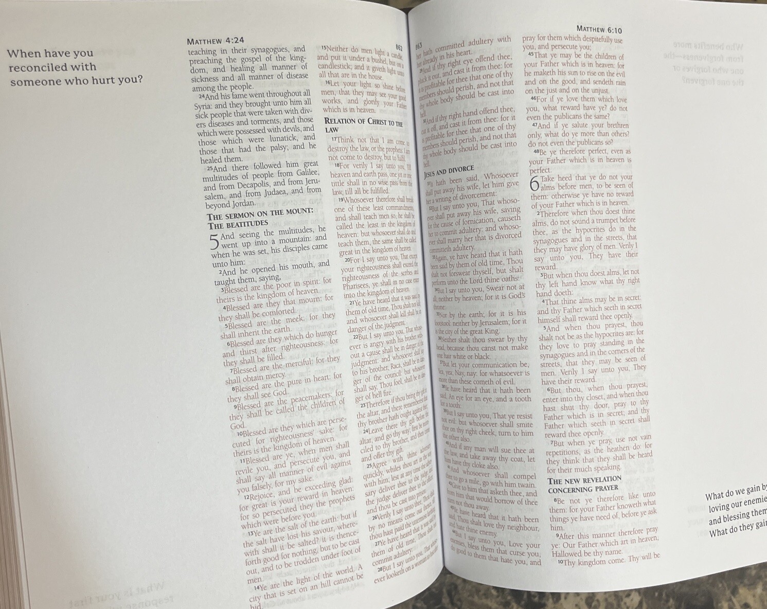 KJV Journaling Bible with Prompts [Copper Leaf] by Compiled by Barbour Staff