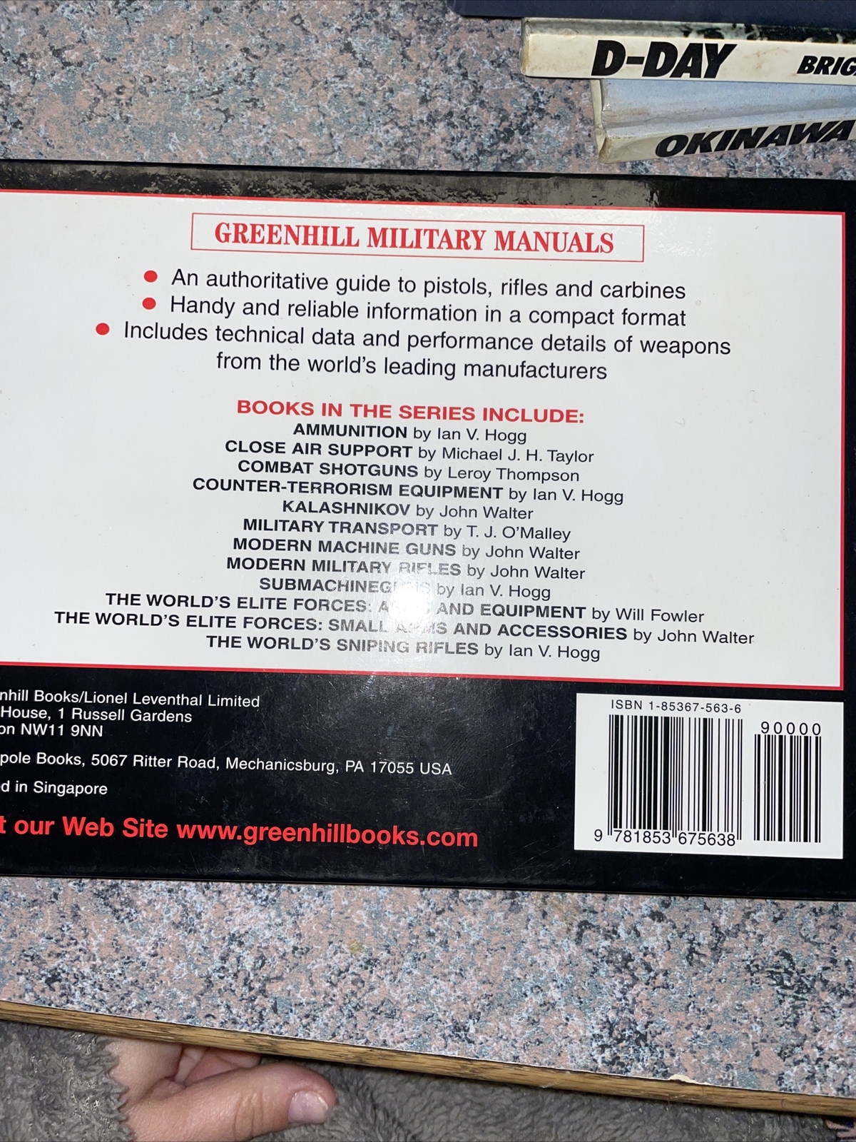 Greenhill Military Manuals Ser.: Small Arms by Ian V. Hogg and John Walter