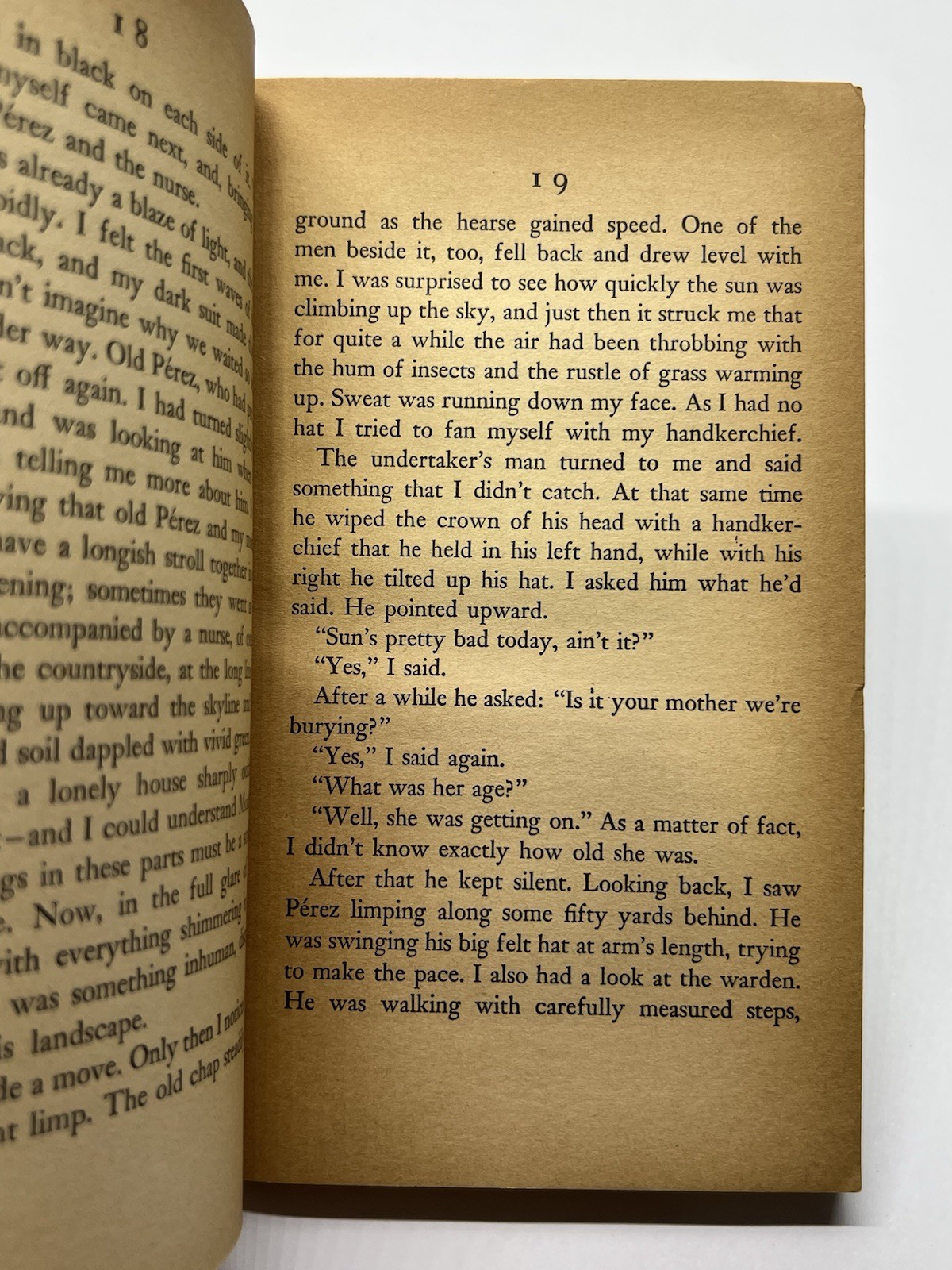 The Stranger Albert Camus 1946 Vintage International Paperback Book Leo Lionni