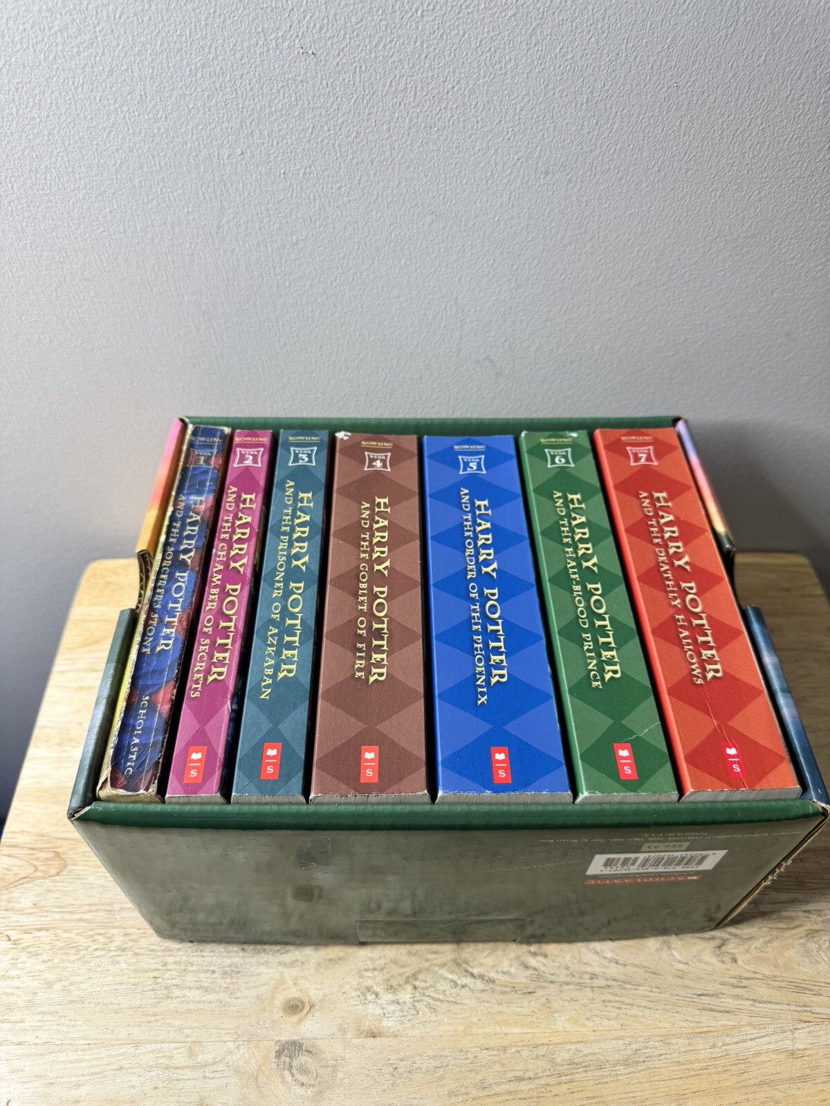 Harry Potter Paperback Boxset #1-7 by J. K. Rowling (2009, Paperback) READ