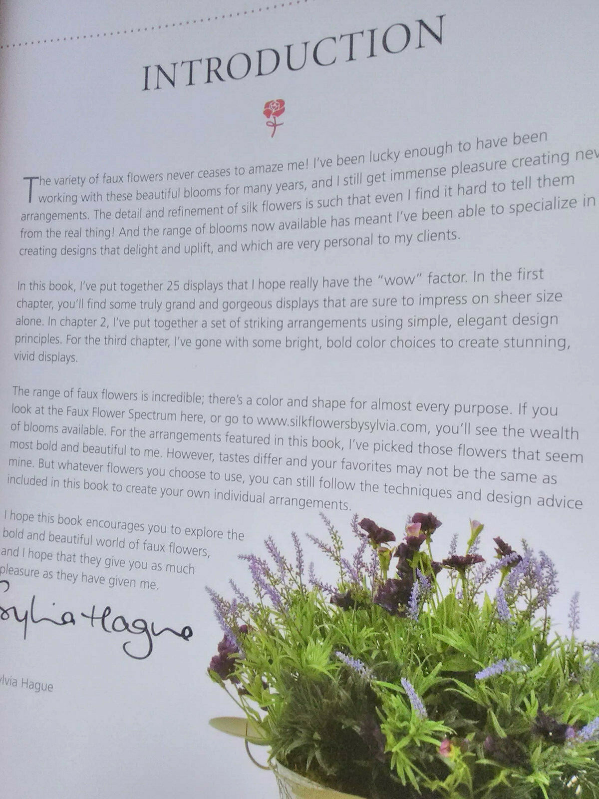 Beautifully Bold Faux Flowers by Sylvia Hague 125 Pages Of Arrangements For Home