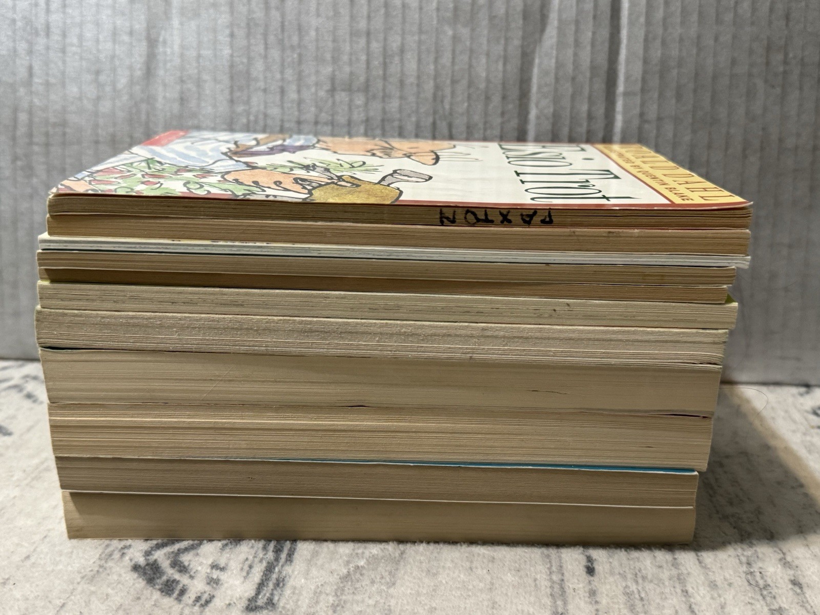 Roald Dahl, Lot of 11 Paperback Children Books, BFG, Charlie Chocolate Factory