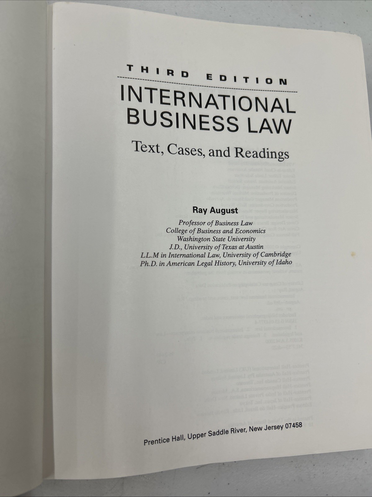 International Business Law : Text, Cases and Readings by Ray August (1999,…