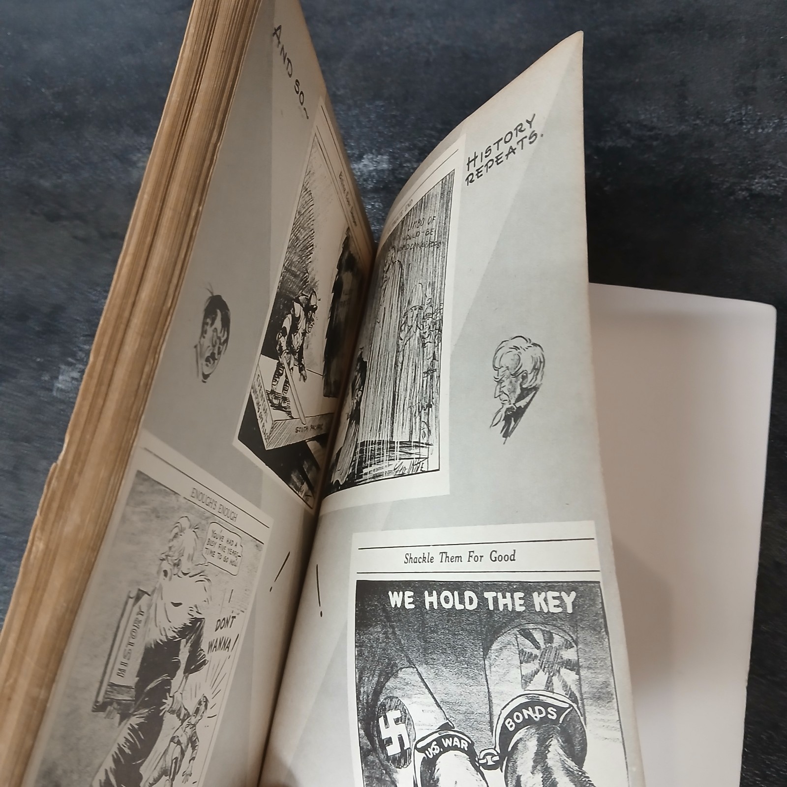 The War in Black with White Book 2 – Vintage WWII Cartoon Compilation Geo White