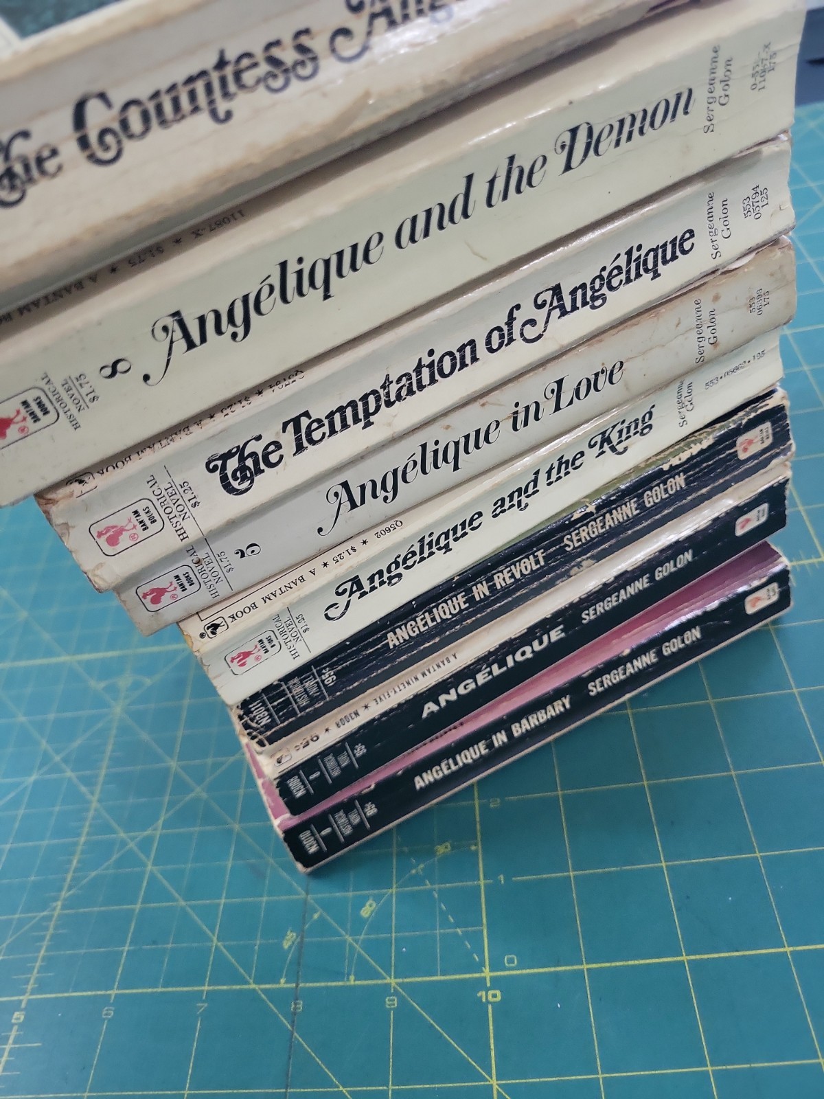 Lot Of 8 Sergeane Golon Pb Books Angelique „SEE PHOTOS“
