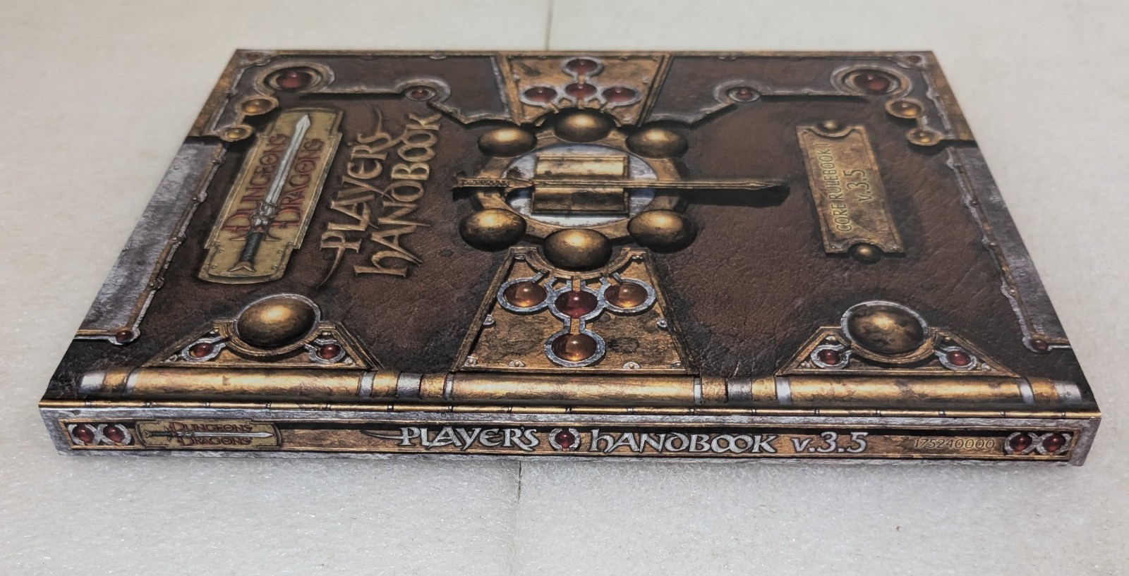 Dungeons & Dragons Player’s Handbook v3.5 Special Edition First Printing HC 2004