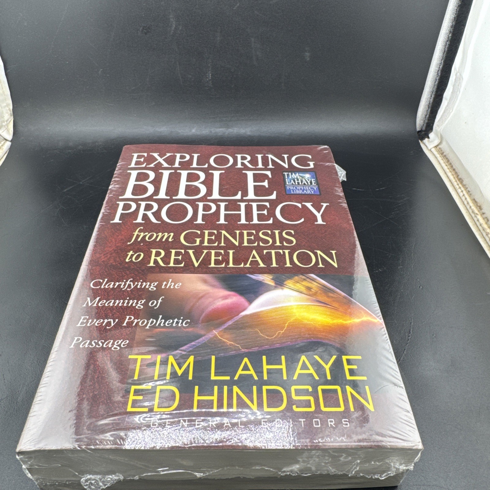 Exploring Bible Prophecy from Genesis to Revelation : Clarifying the Meaning of