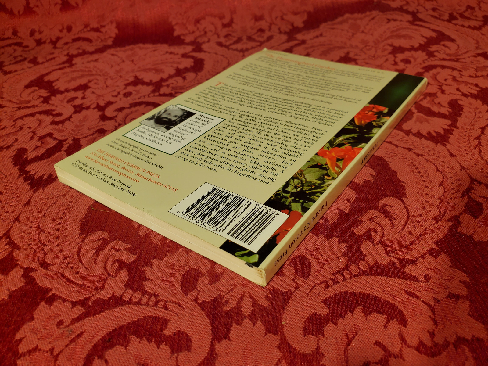 Hummingbird Garden by Mathew Tekulsky, Harvard Common Press 1990 / 1999 Like New