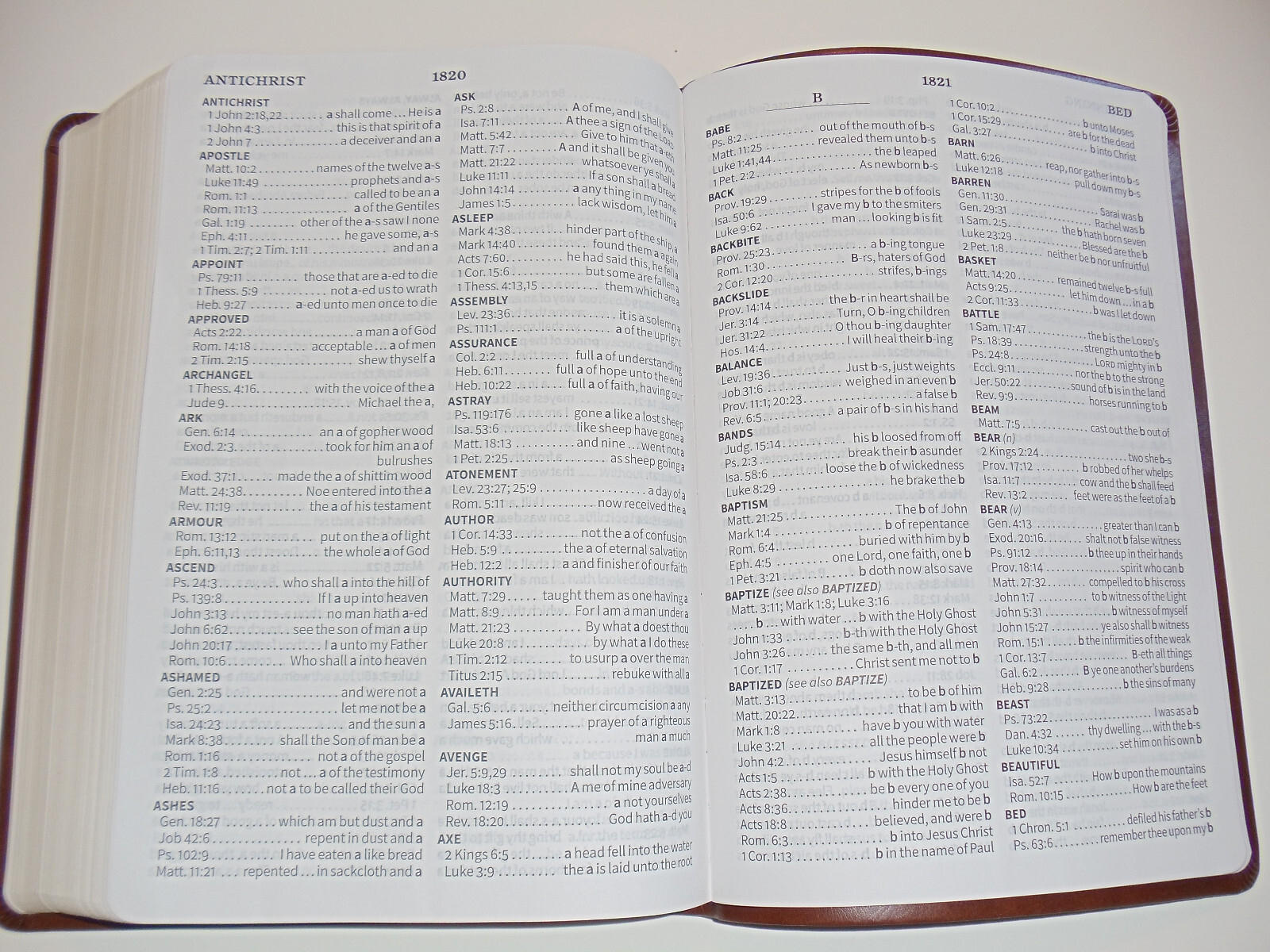 KJV Bible, Large Super Giant Print 16-Pt, Brown Leather-Touch King James Version