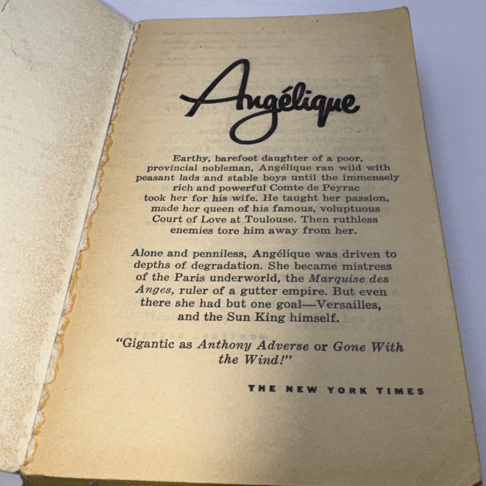 Angelique book 1 by Sergeanne Golon paperback 1960 pub.