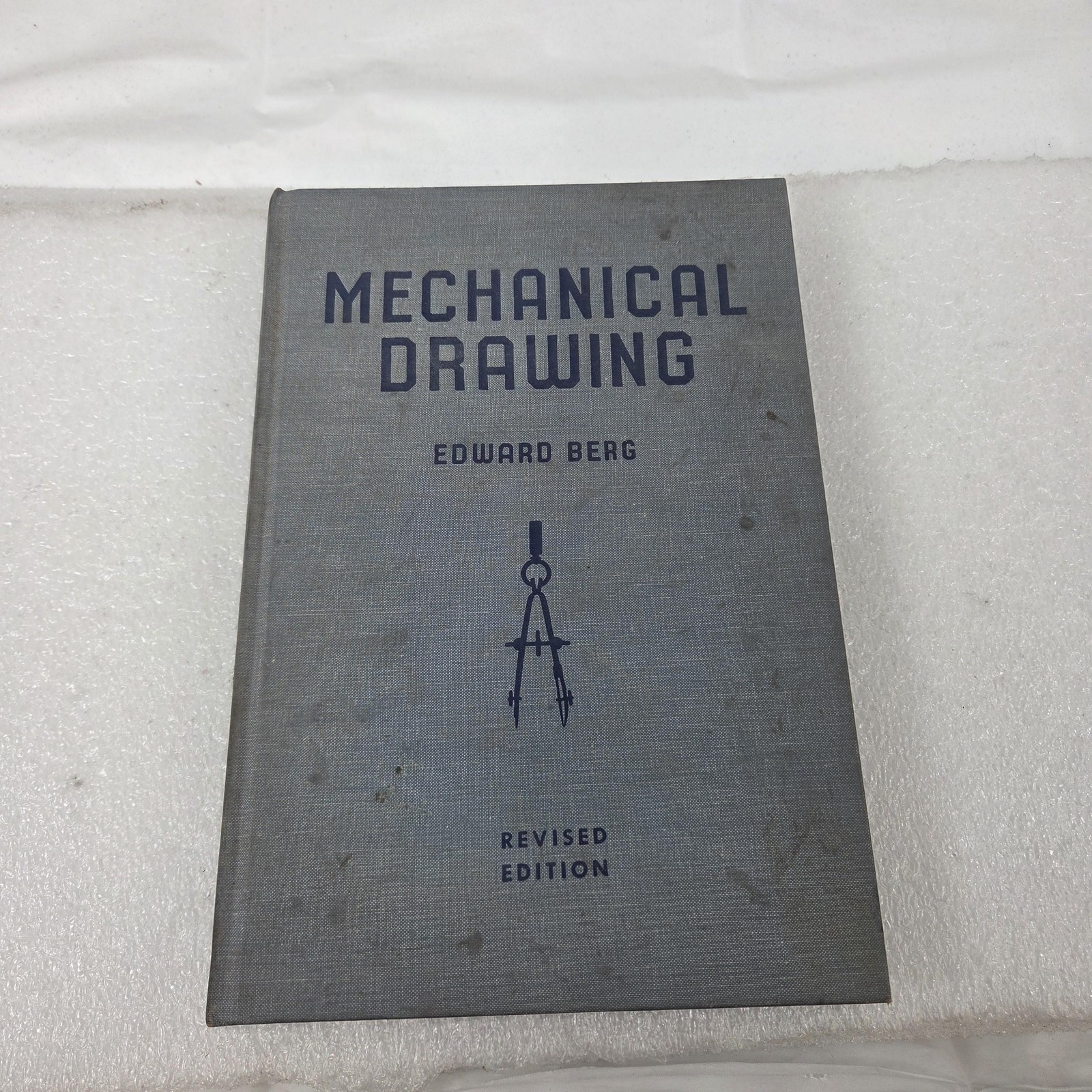 Vintage 1962 Mechanical Drawing Edward Berg 5th Revised Edition Hardcover Book