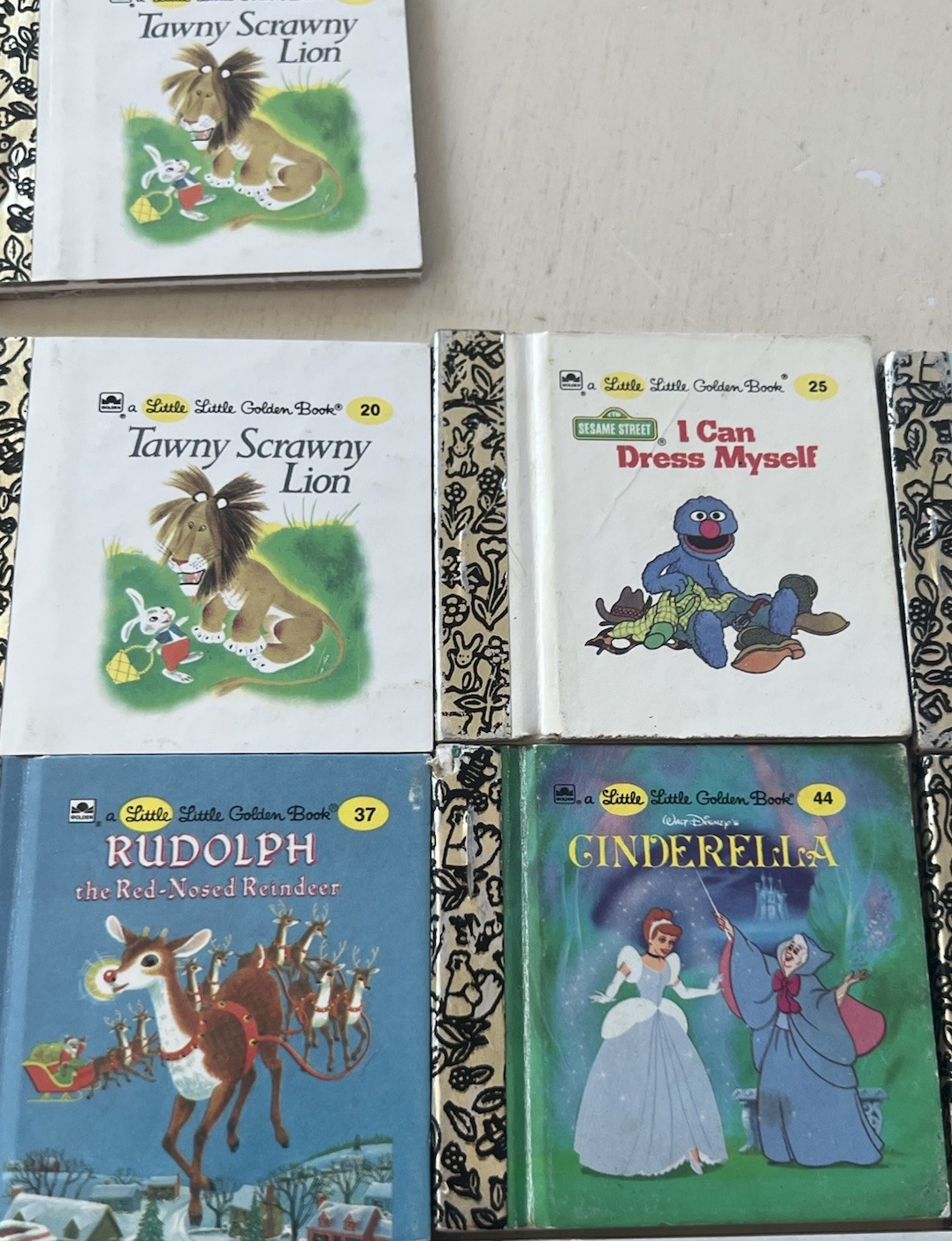 Lot Of 14 – Vintage Mini Little Little Golden Book Miniatures Christmas- Disney