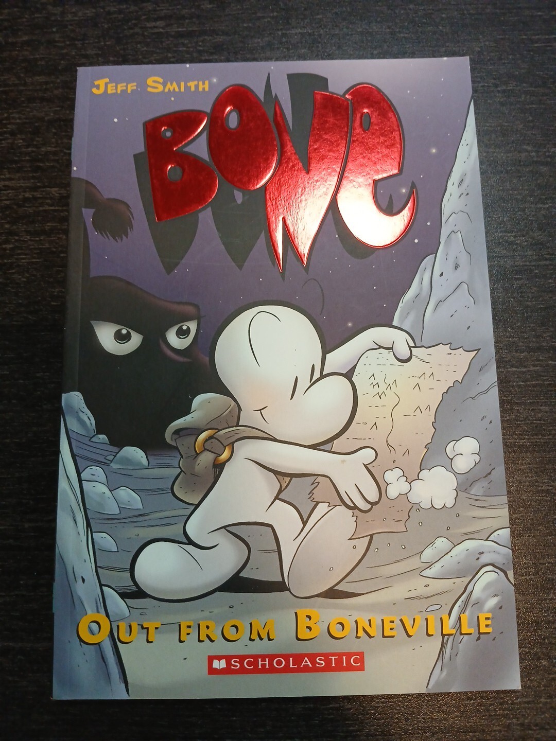 Out from Boneville: a Graphic Novel (BONE #1) by Jeff Smith (2005, Trade…
