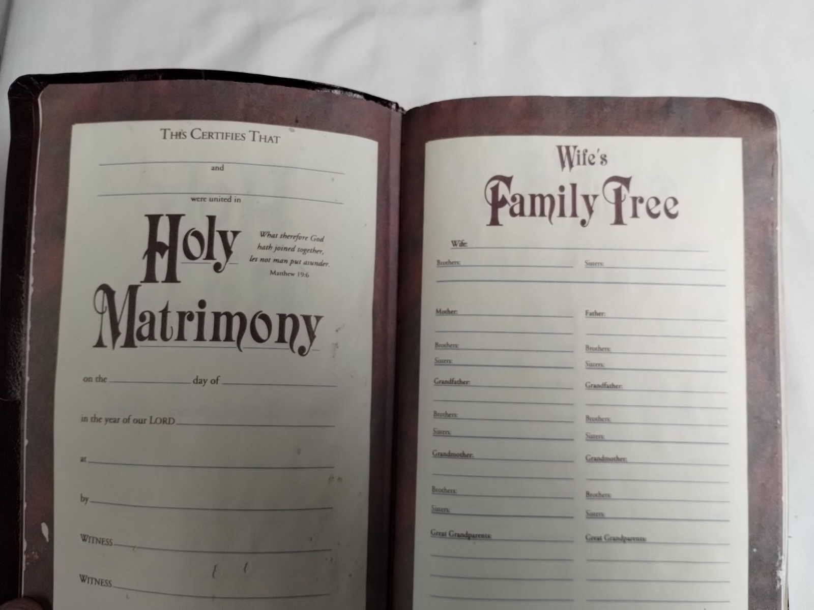 Holy Bible KJV Old & New Giant Print 1994 – Nelson Publishers Faux Leather-Bound