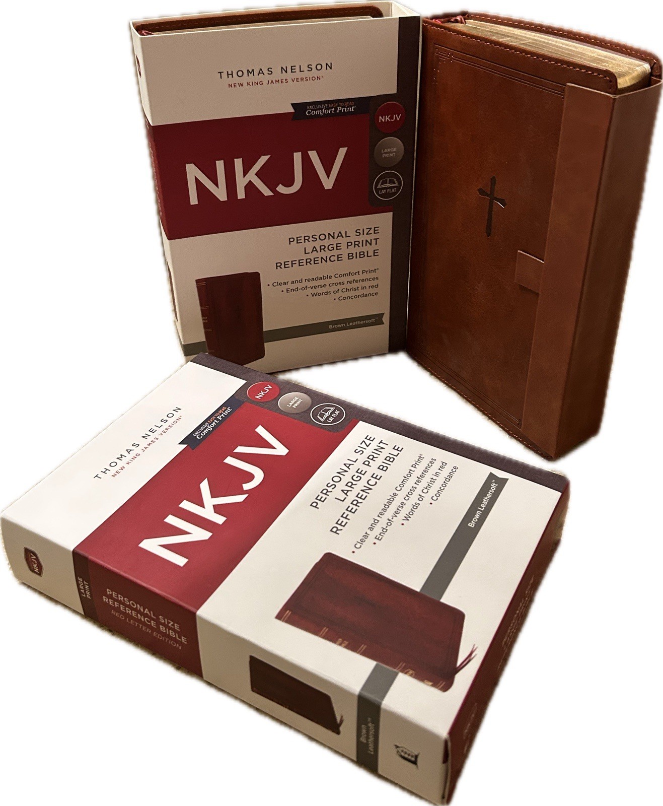 MAGNETIC CLOSURE NKJV LARGE PRINT(10.5pt) Personal Size Brown Leathersoft Bible