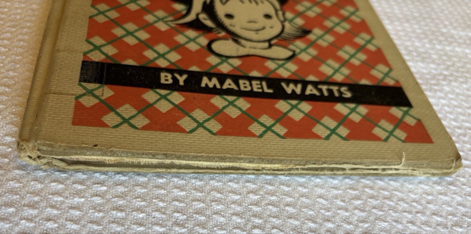 Vintage 1954 The Patchwork Kilt by Mabel Watts 39 pages Scotland STORY