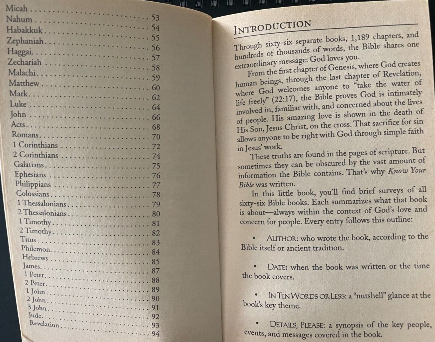 Value Bks.: Know Your Bible : All 66 Books Explained and Applied by Paul Kent…