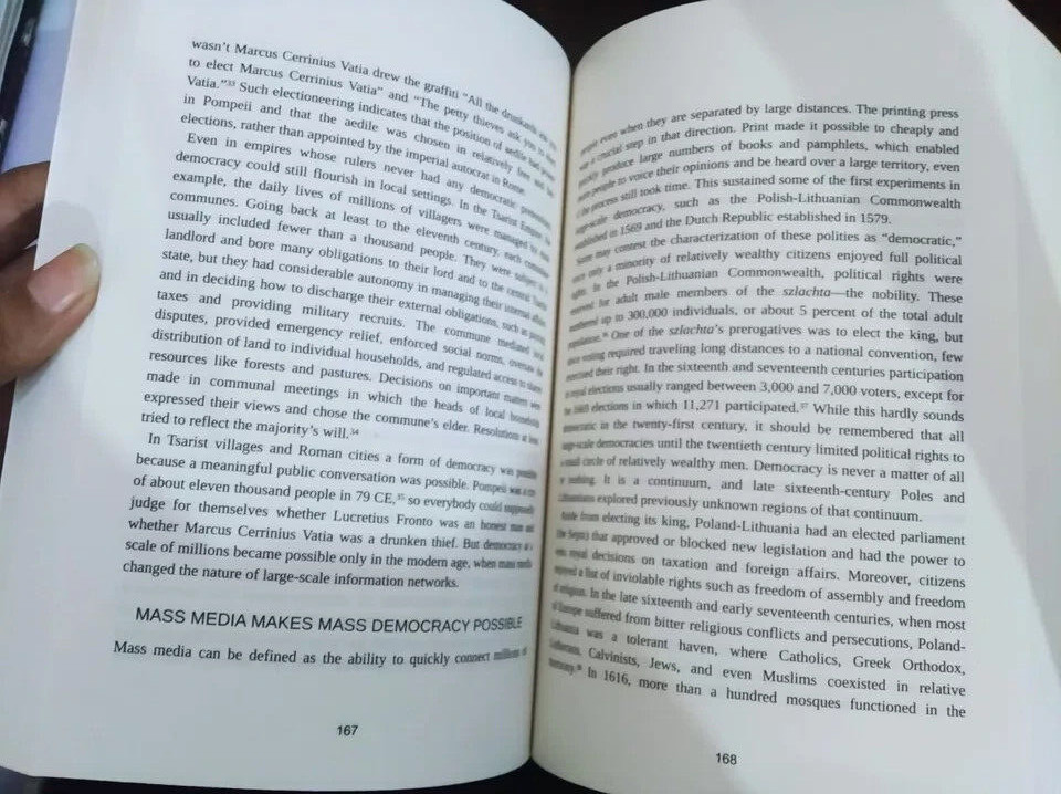 Nexus A Brief History of Information Networks AI by Yuval Noah Harari, Paperback