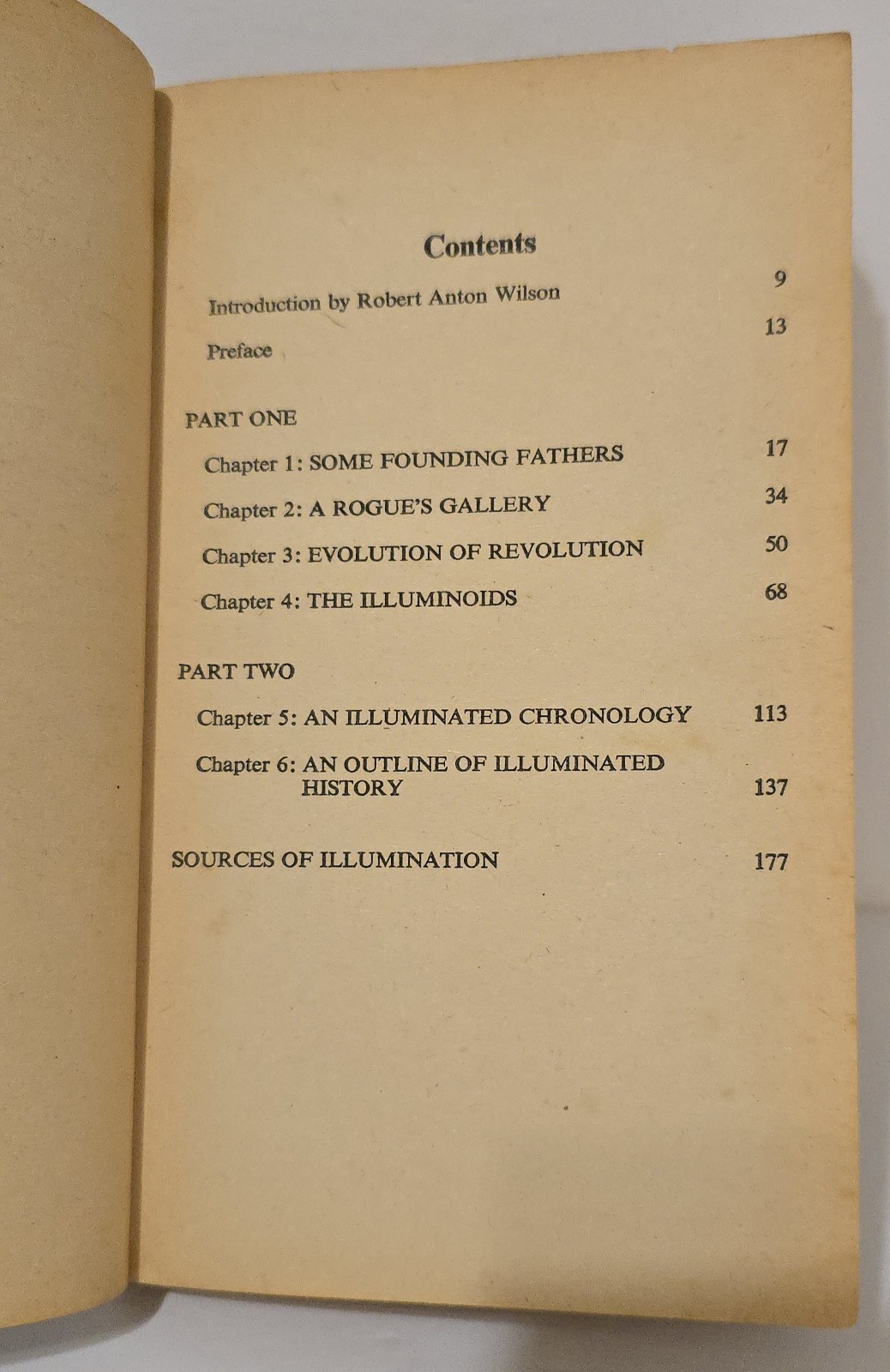 THE ILLUMINOIDS – NEAL WILGUS (PAPERBACK 1980 – 190 PAGES)