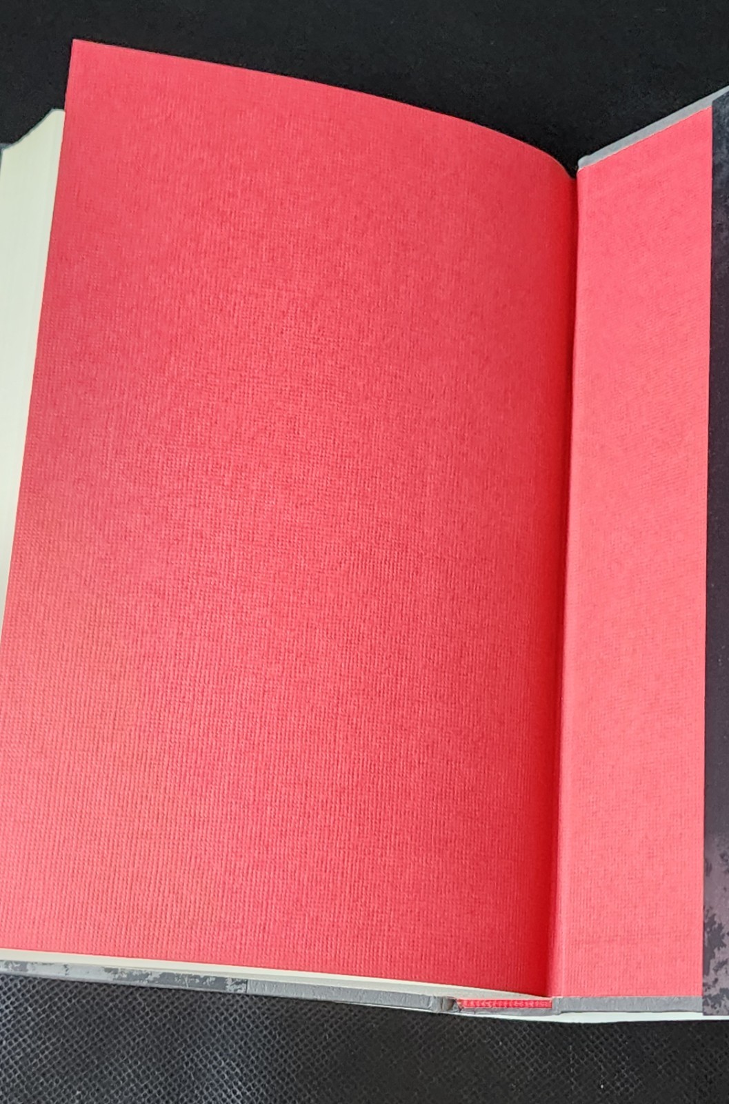 „The Hunger Games“ by Suzanne Collins Hardcover Excellent Condition