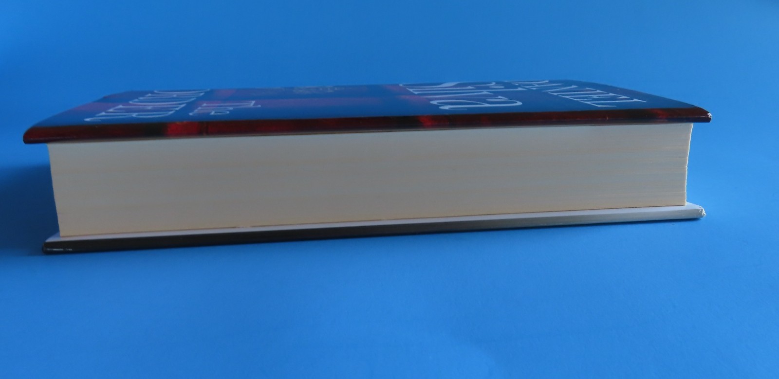 Daniel Silva Gabriel Allon “The Order” First Edition 2020