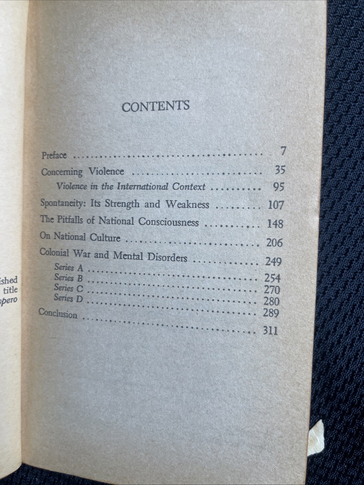 The Wretched of the Earth by Frantz Fanon Grove Press: NY 1968 13th Paperback