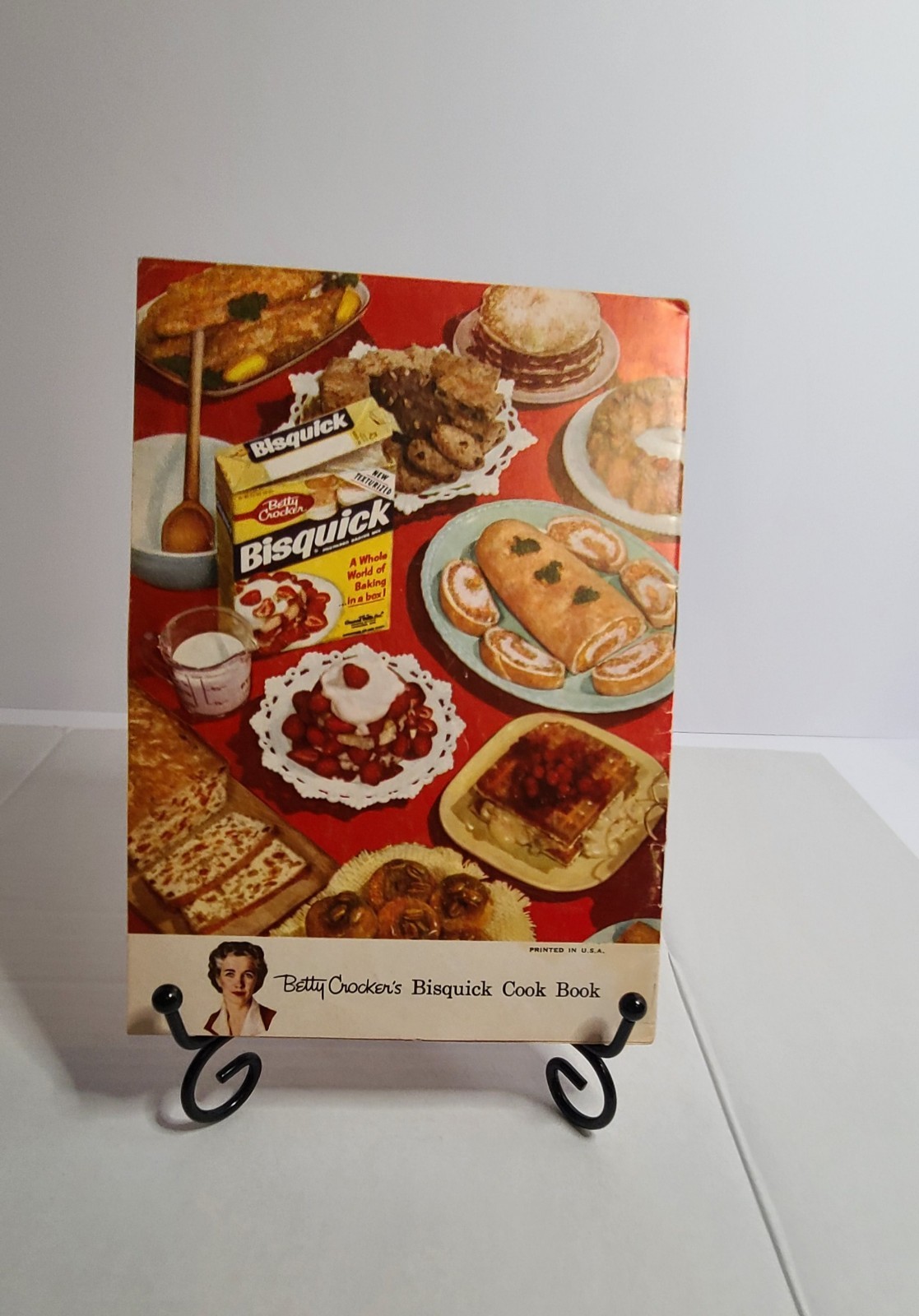 Betty Crocker’s Bisquick Cook Book 157 Recipes and Ideas Vintage 1956-26 pages