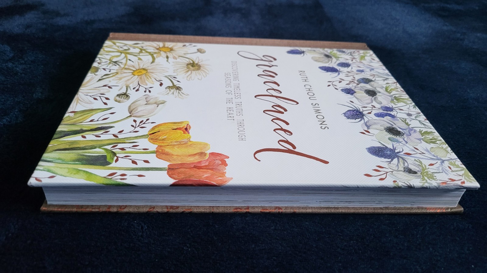 Gracelaced: Discovering Timeless Truths Through Seasons of the Heart