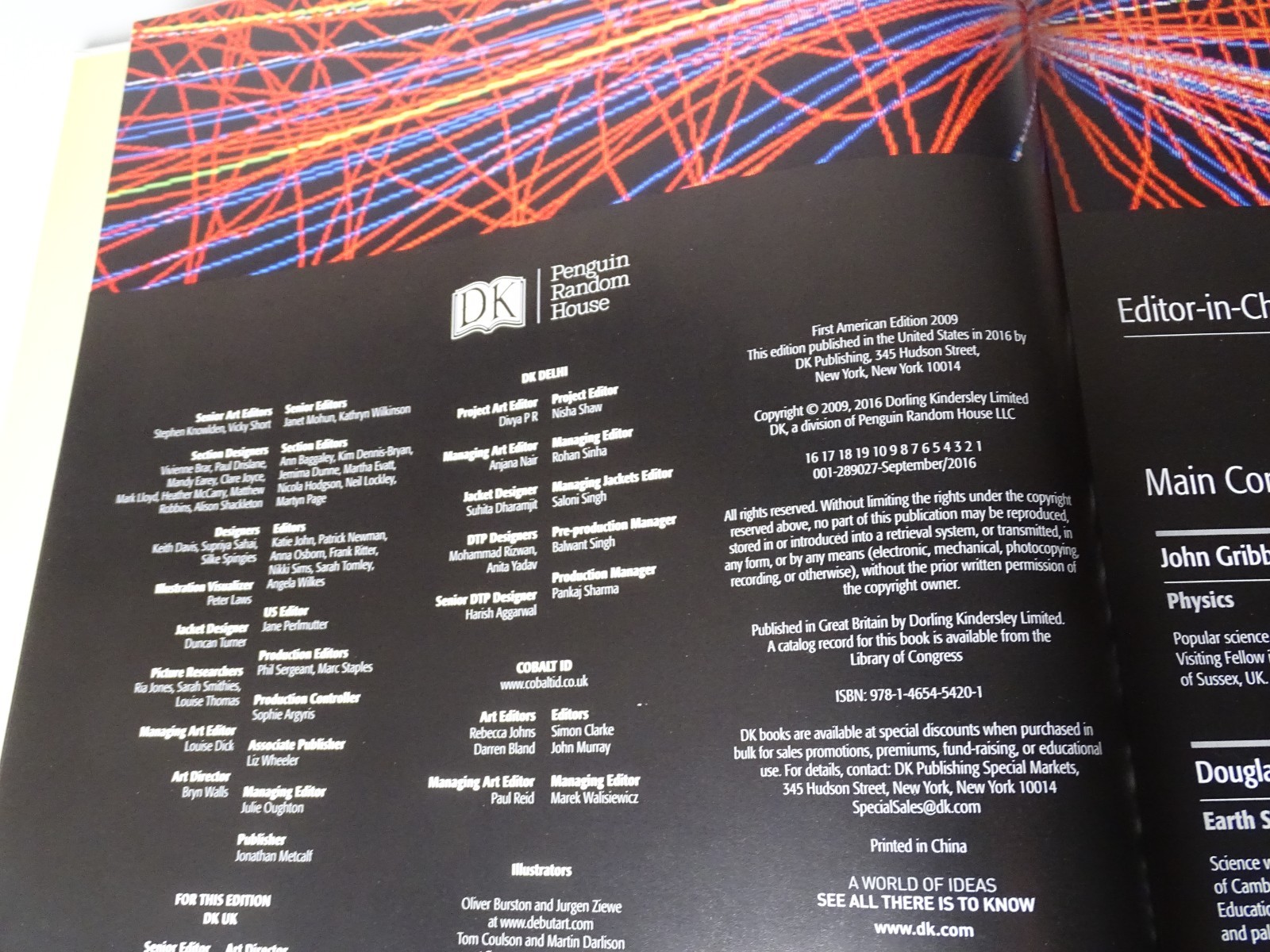 „Science: The Definitive Visual Guide / 512 Pages / Published In 2016