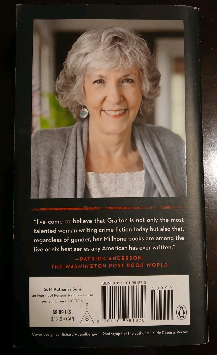 X (Kinsey Millhone Series) by Sue Grafton (2016, Us-Tall Rack Paperback)