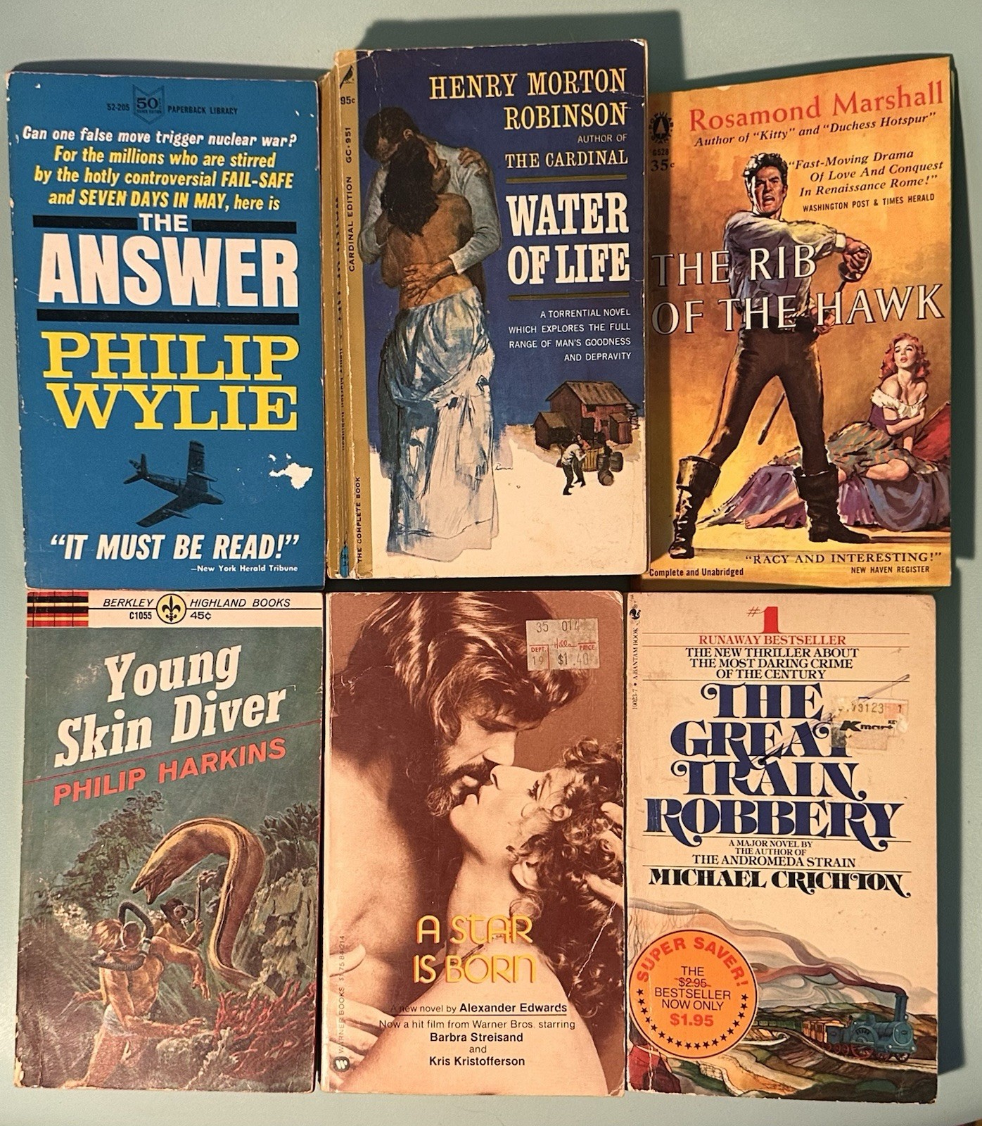 [LOT of 50] Vintage Paperbacks Great Authors & Titles Various Mixed Genres Clean