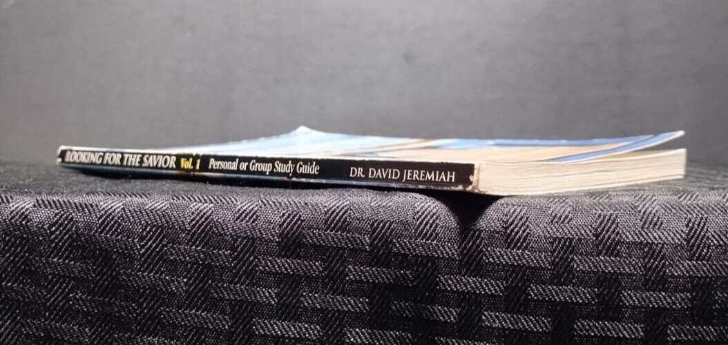 Looking for the Savior Vol 1 David Jeremiah PB Study Guide Christian Growth Good