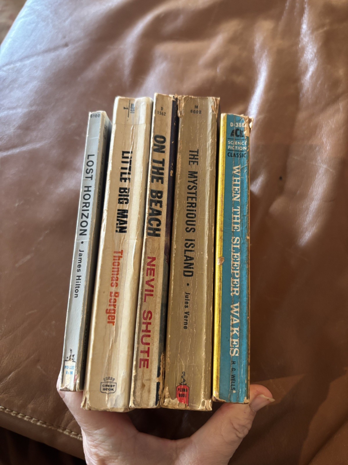14 Vintage Signet Classics Mass Market Paperback Books 1950’s-60’s