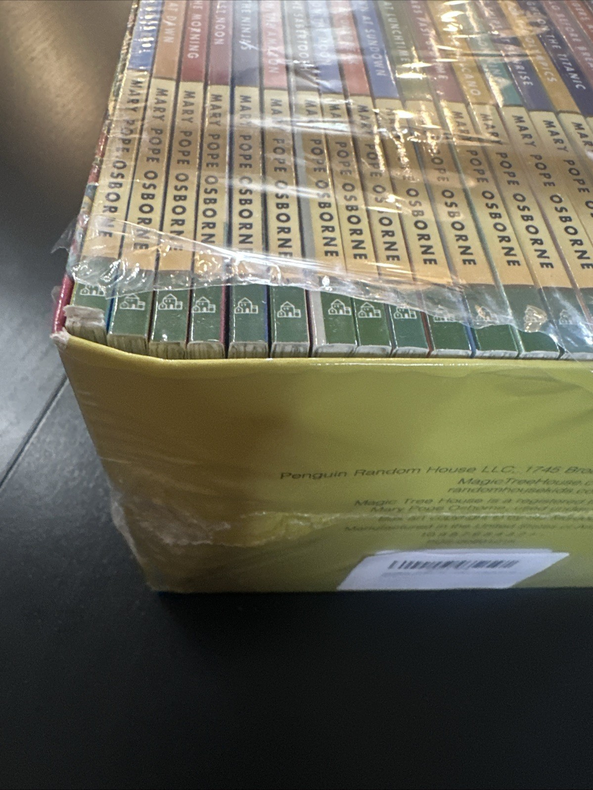 Magic Tree House Books 1-28 Boxed Set by Mary Pope Osborne (2008, Uk-Trade Pape