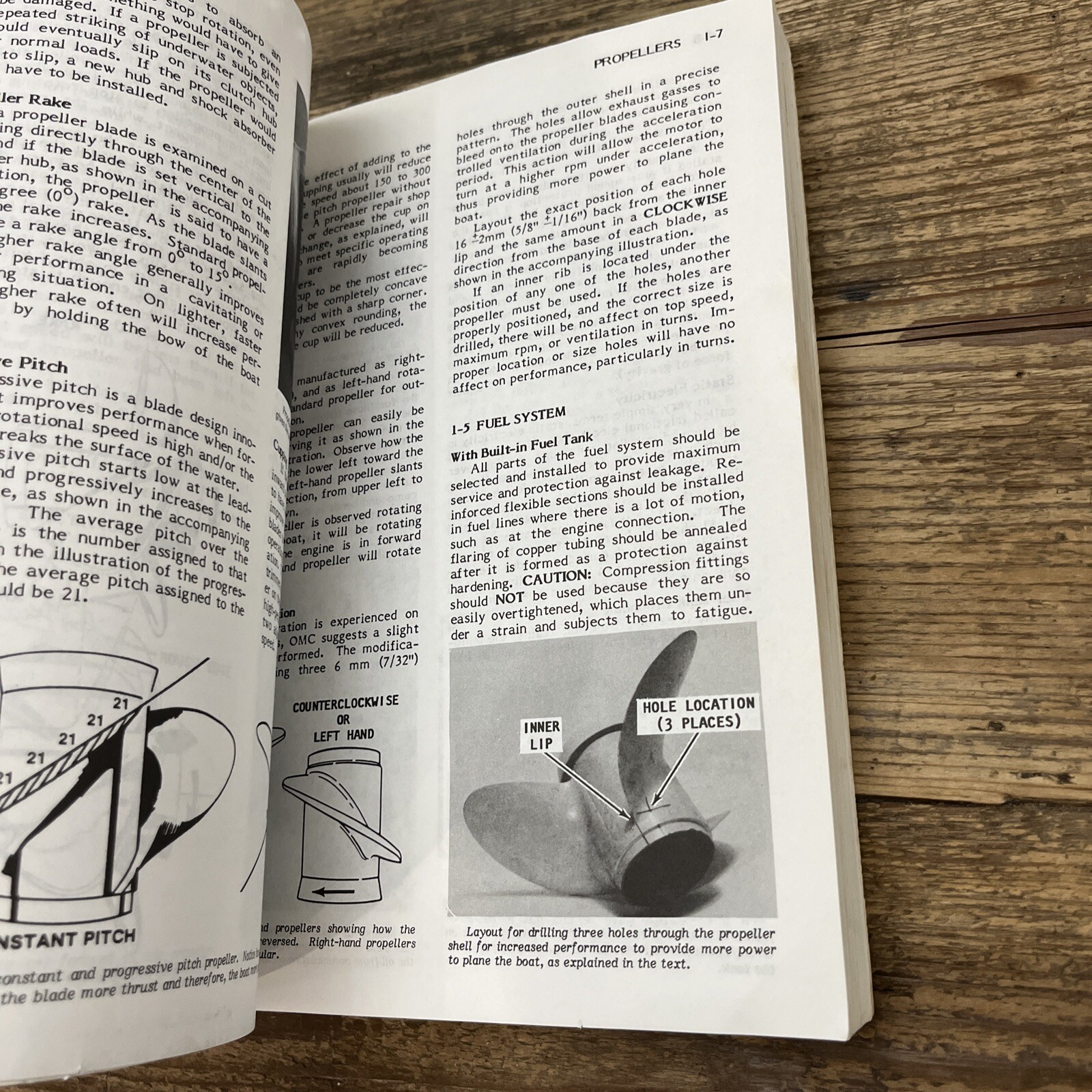Johnson / Evinrude Outboard Vol II 1971-1989 Joan and Clarence Coles