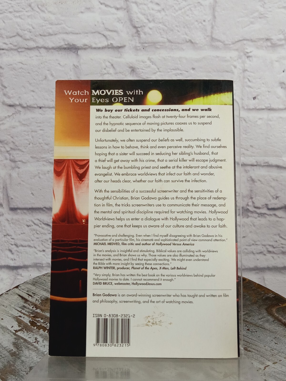 Hollywood Worldviews Watching Films with Wisdom by Brian Godawa Paperback