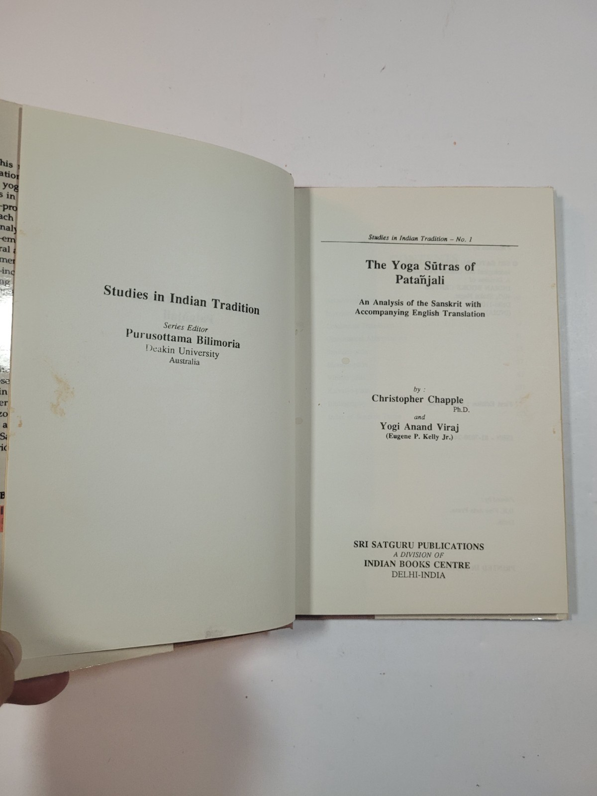 YOGA SUTRAS OF PATANJALI: AN ANALYSIS OF THE SANSKRIT – 1990 – HC/DJ – GOOD+