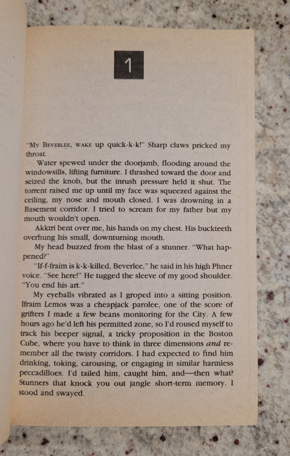 In the Cube by David Alexander Smith (PB, 1994 MM Ed., *LN*)