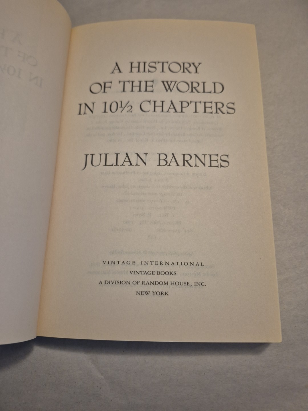 History of the World in 10 1/2 Chapters by Julian Barnes Vintage TPB Postmodern