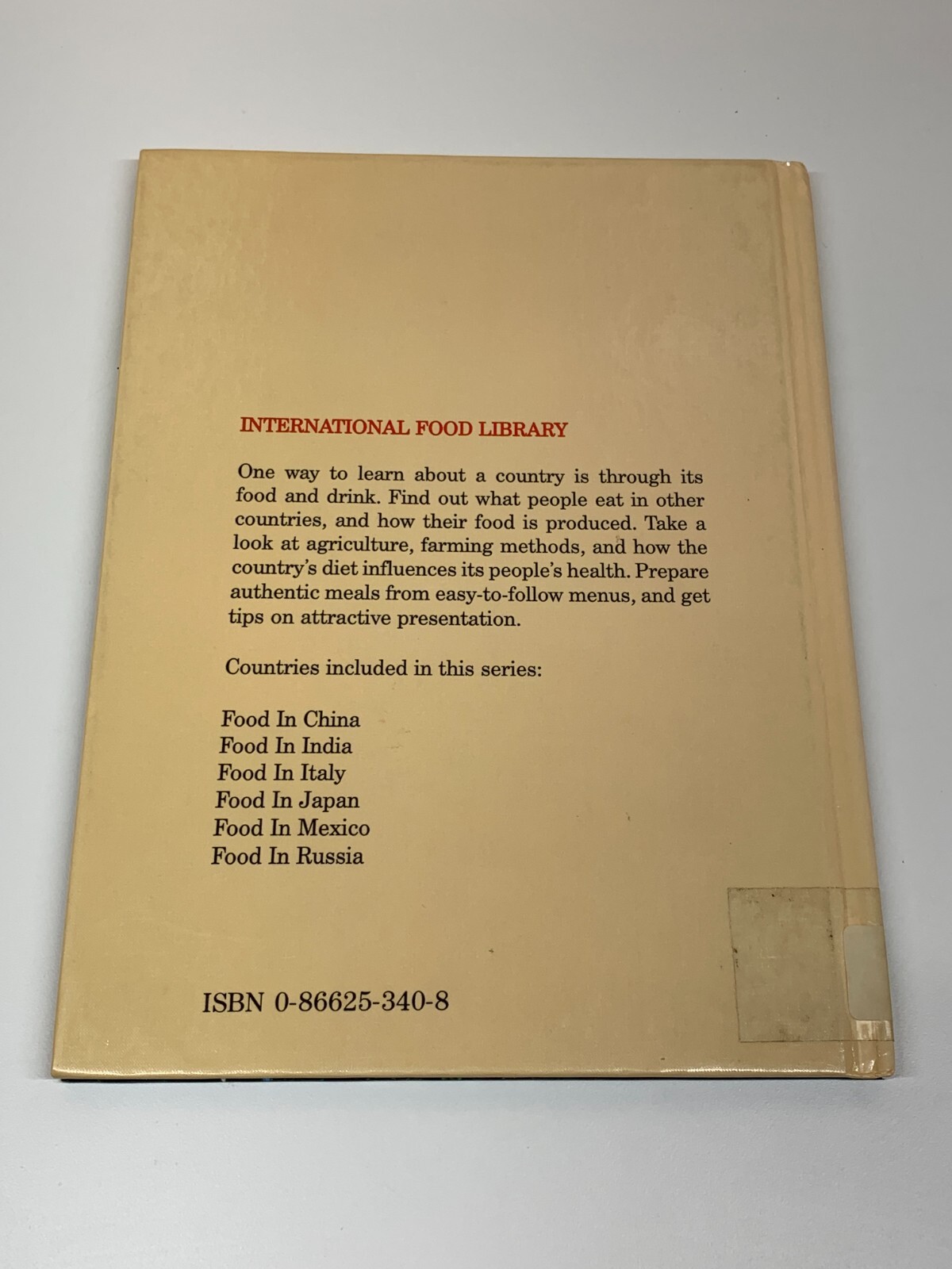 Food in Japan by Jiro Takeshita 1989 Hardcover