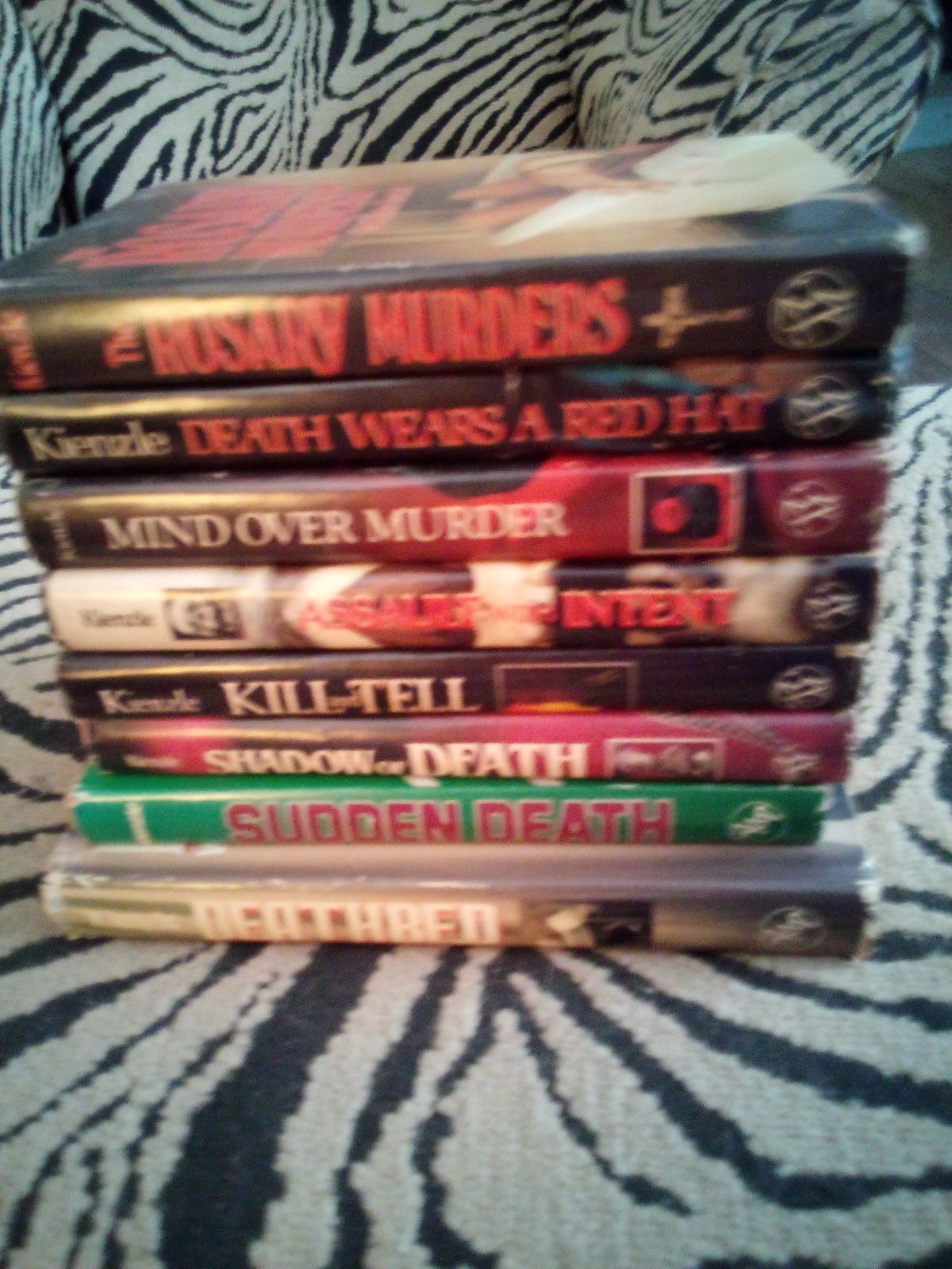 Lot of Vintage William X Kienzle Father Koesler Thrillers~First 8 in Series~HBDJ