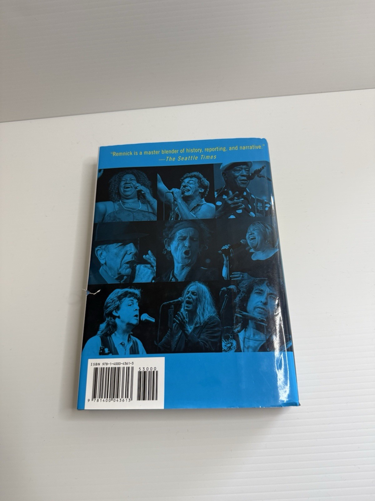 Holding the Note Profiles in Popular Music David Remnick, 2023 HC DJ 1st Edition