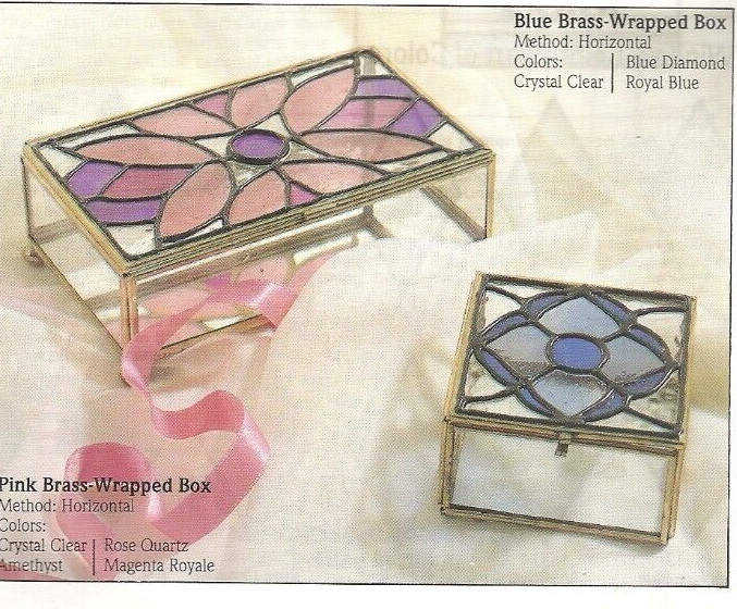PLAID GALLERY GLASS GLIMMERING GLASS CREATIONS BOOKLET 8716 BY CAROL SMITH ©1992